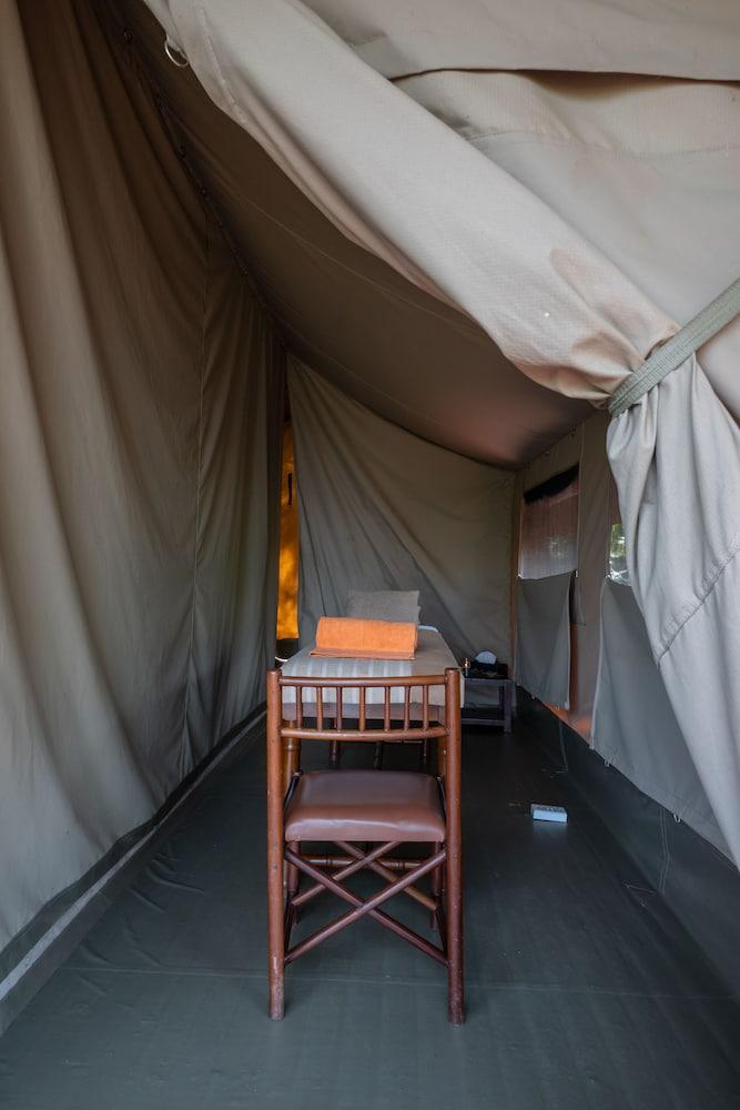 Sarova Lion Hill Game Lodge Накуру Екстер'єр фото
